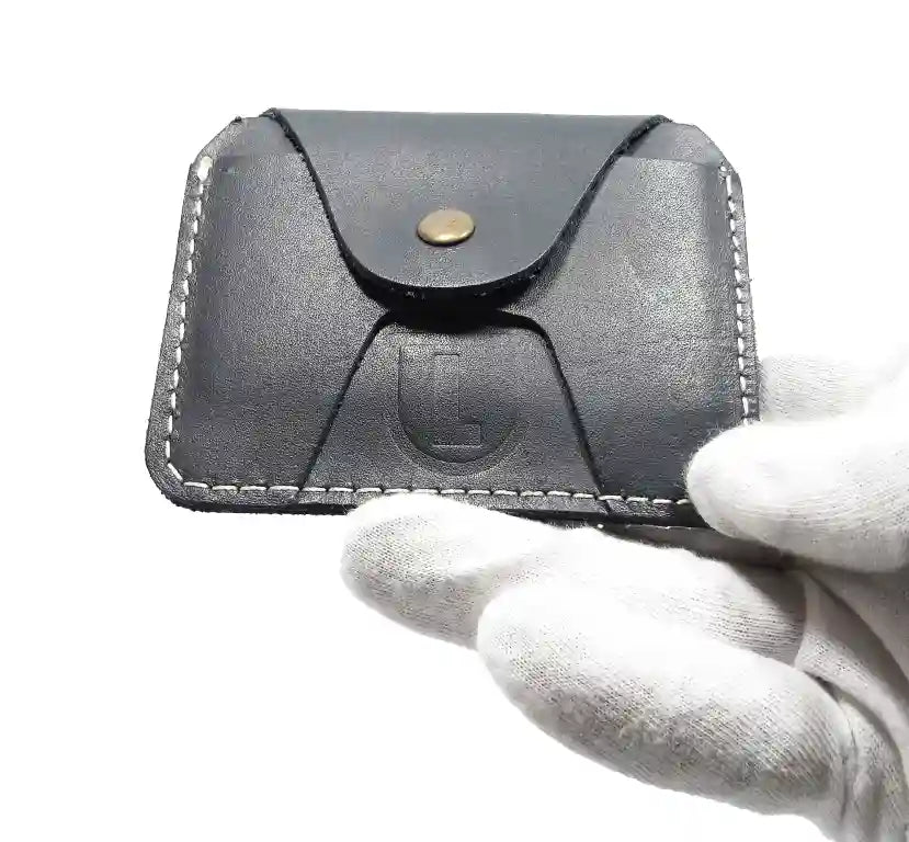 Italic Card Holder