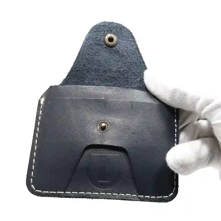 Italic Card Holder