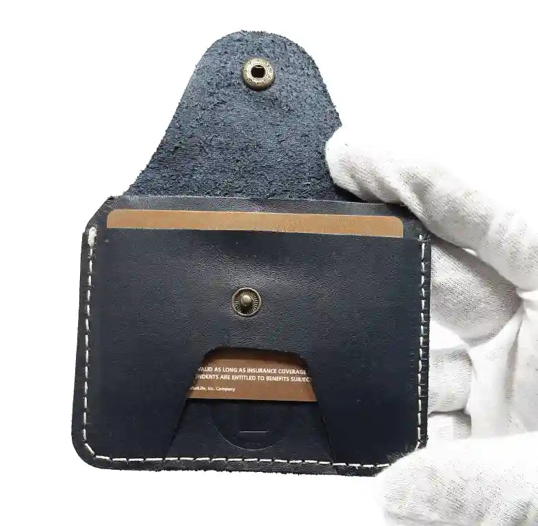 Italic Card Holder